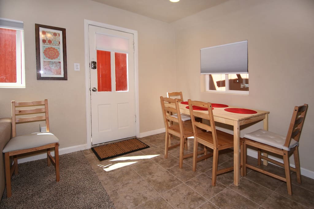 Dinner for 4 in your tiny cabin
