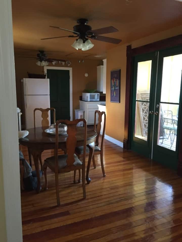 Top 10 Best Airbnb Vacation Rentals In Bastrop, Texas Trip101