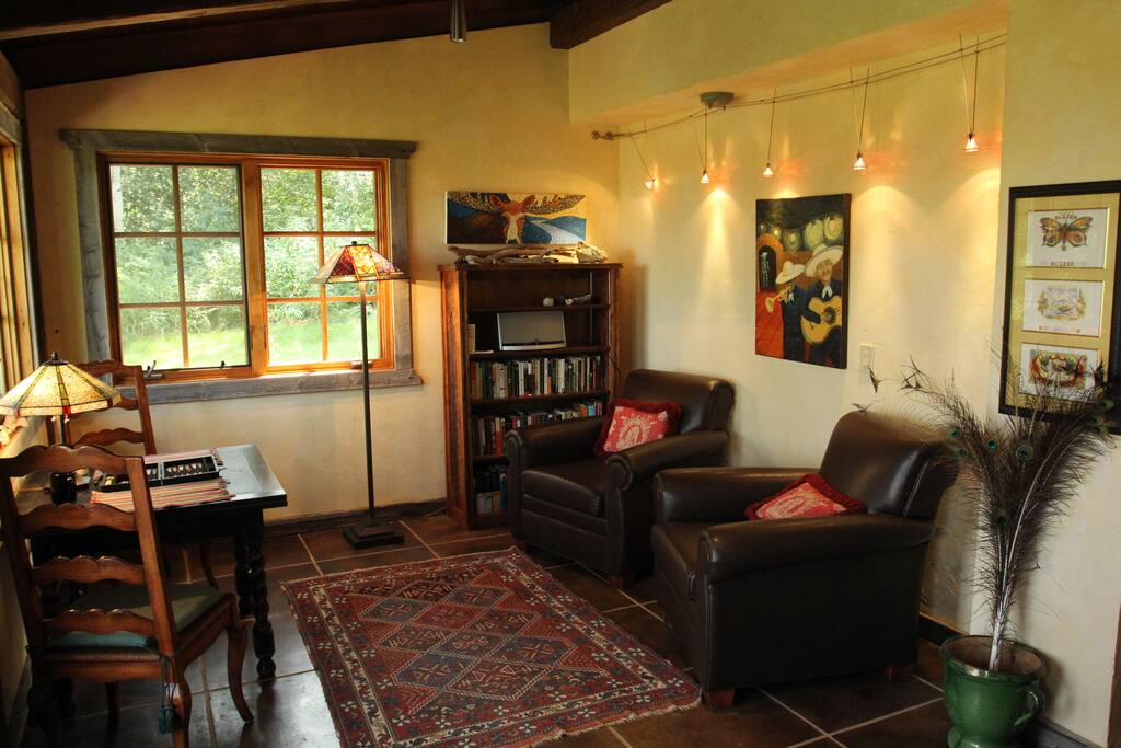 sitting area