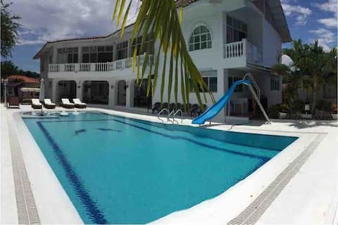 Amazing rest house Ricaurte