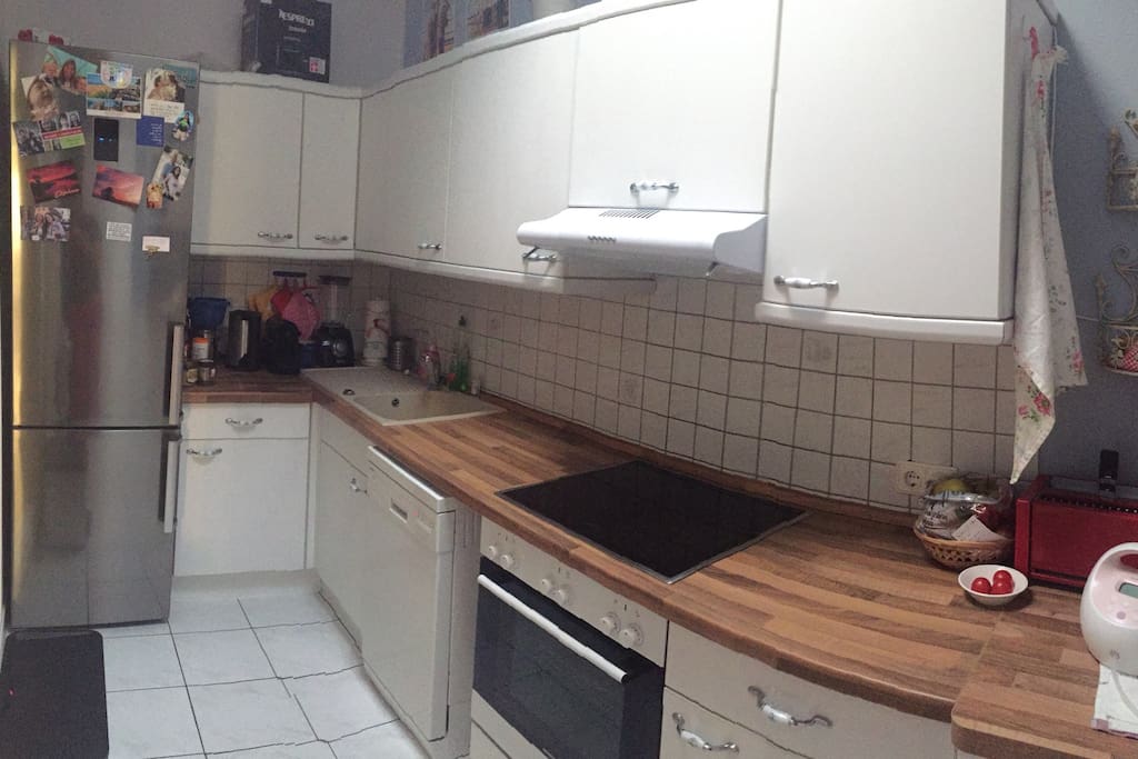 Kitchen, other perspective