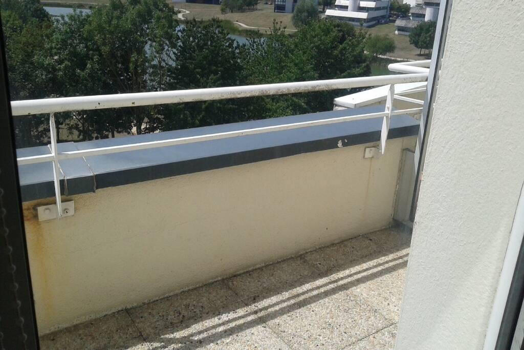 UNE VUE DEGAGEE