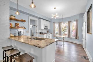 Spacious Historic 4 Bed Home by the Parks, photo 4 of 35