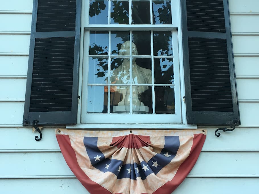 Bust of GW in Front Window