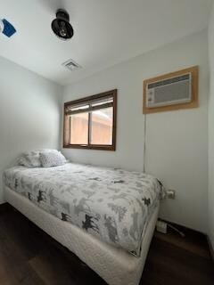 Еднокреветна соба