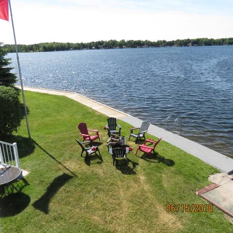 Balsam Lakehouse With A View Cottages For Rent In Kirkfield