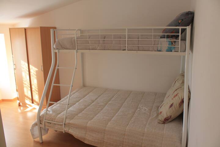 Chambre 2, à l'étage