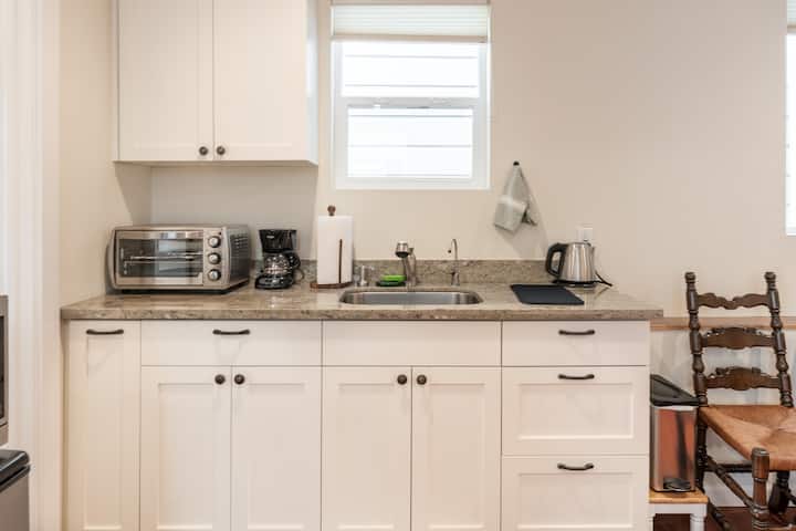 Spacious Bernal Heights In-law With Private Entry. - サンフランシスコ