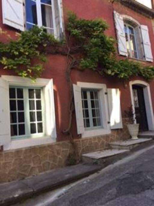 La Maison Rouge