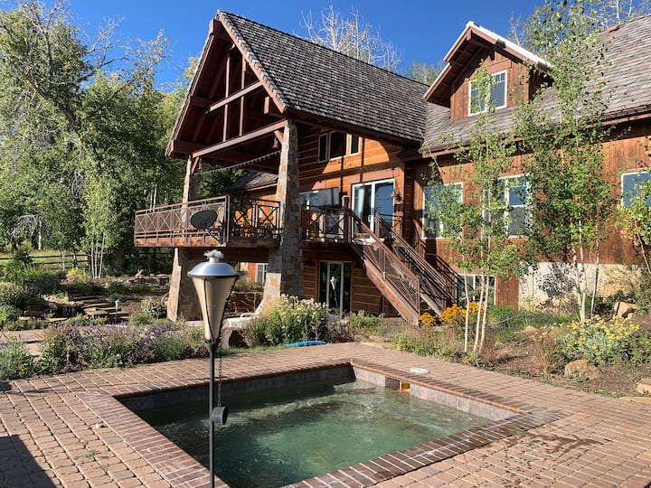 750 Acres of a Private Ranch Paradise For You! Houses for Rent in