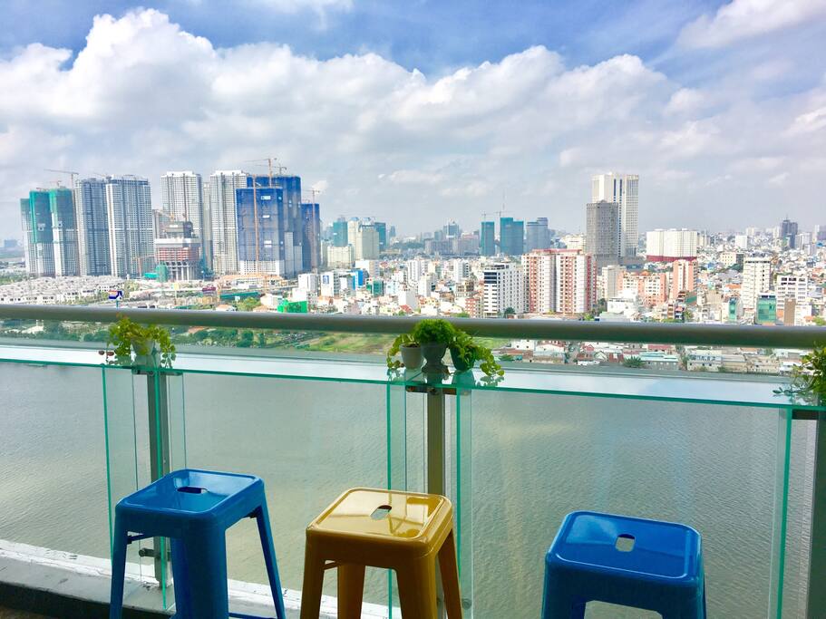 Beautiful - chillax corner: awesone sunset, city and river views