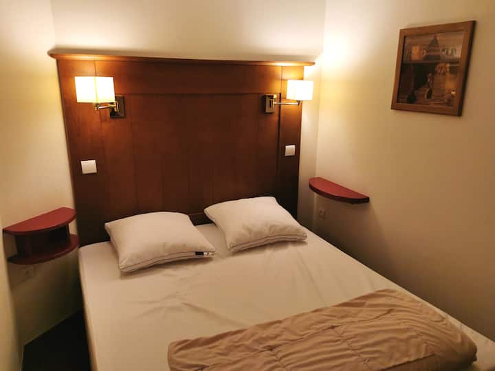 160厘米标准双人床客房