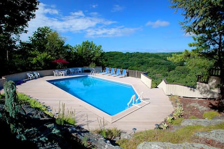 1ST FLR APT Your private resort, now FAMILY-ized!