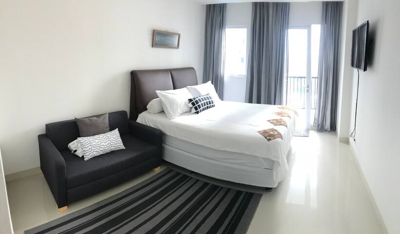 Signature Park Grande The Light tower