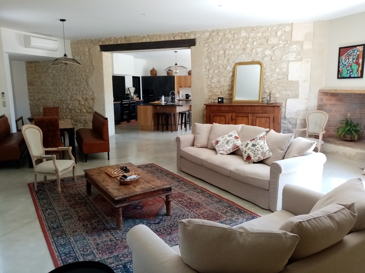 Top Airbnb: Mas du Cuirassier – Vacation in Provence! in Châteaurenard