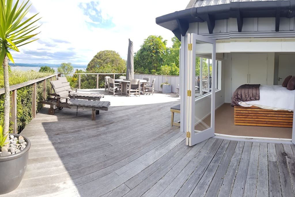 master bedroom and lake end deck