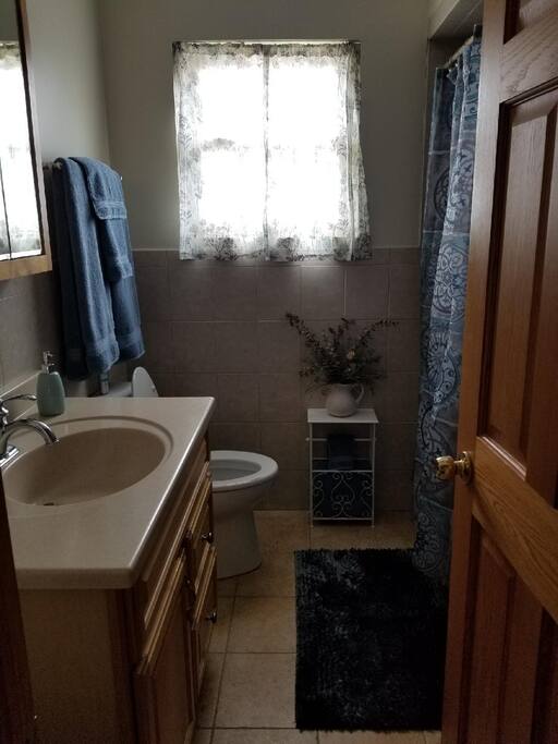 Bath 1-1/2