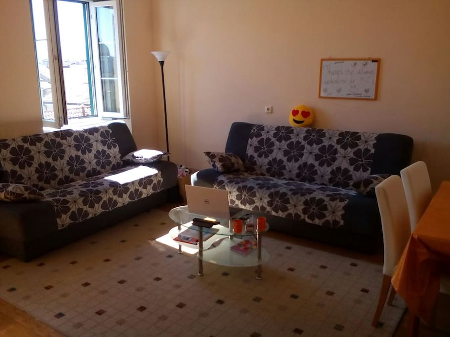 20m2 large living room with two sofa beds.
