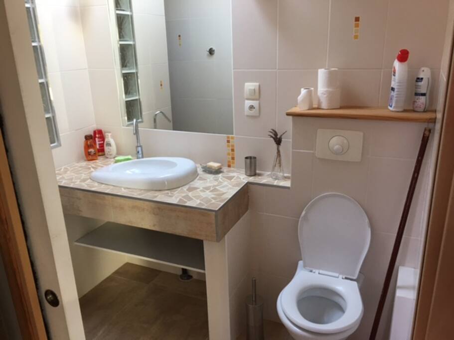 Salle de bain et wc