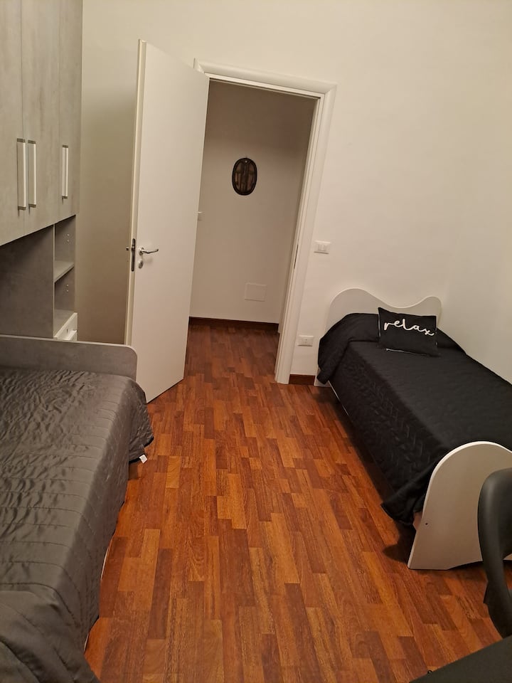 საძინებელი 1