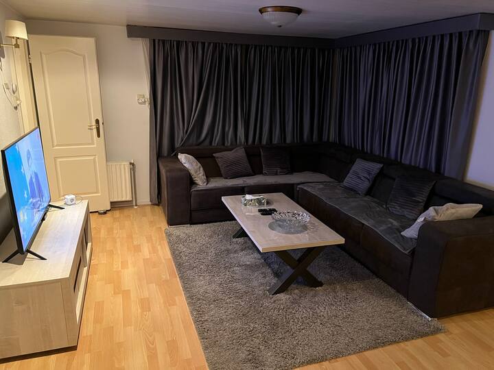 Luxe Chalet In Prachtig Natuurgebied - Oss