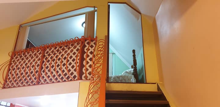 Dormitorio (arriba)