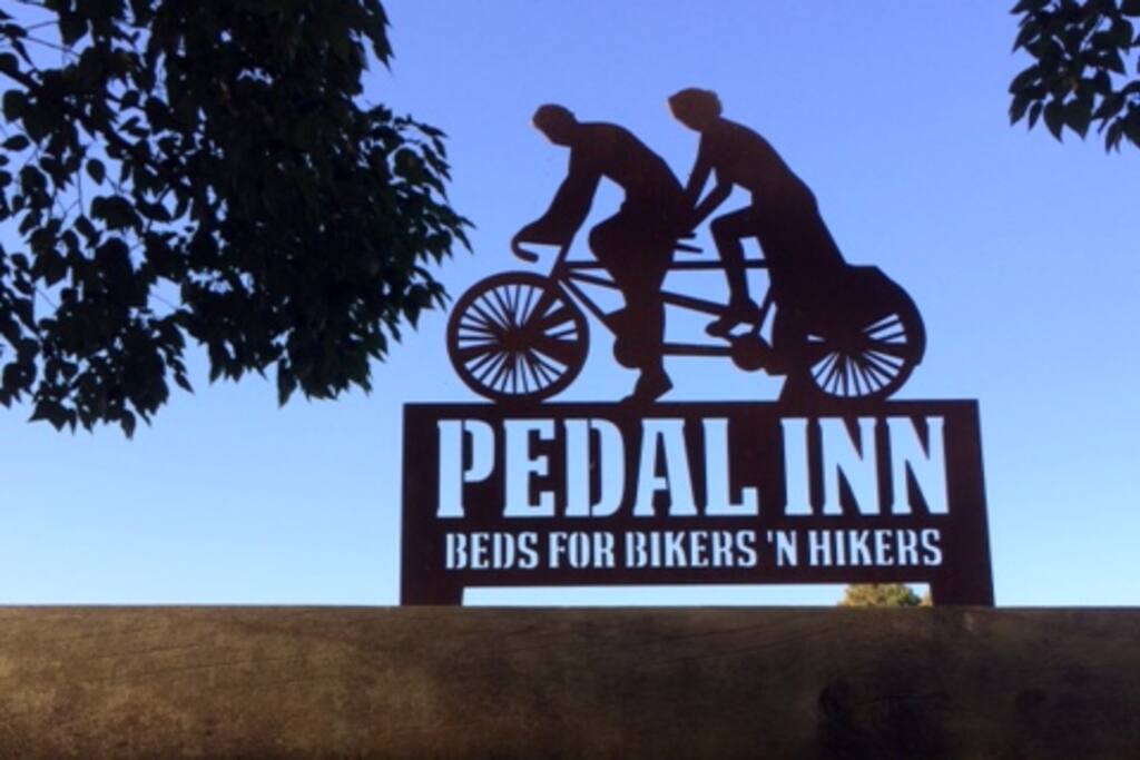 Pedal Inn - Beds for Bikers and Hikers and other travellers
