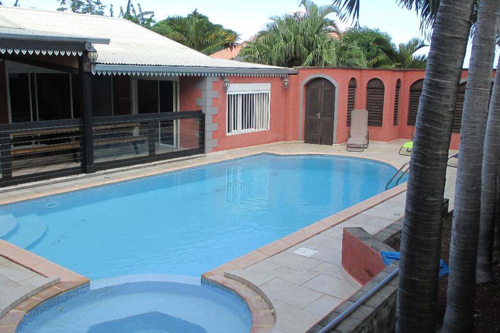 Espace Piscine Jacuzzi