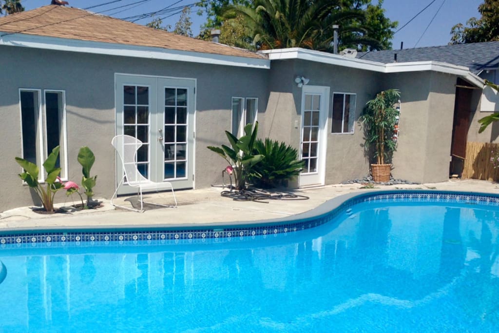 You will have access pool and relaxation in the back yard any time you desire