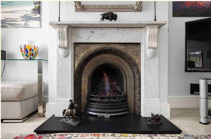 Luxury, Quiet Mews House, South Kensington SW7 gallery image 4