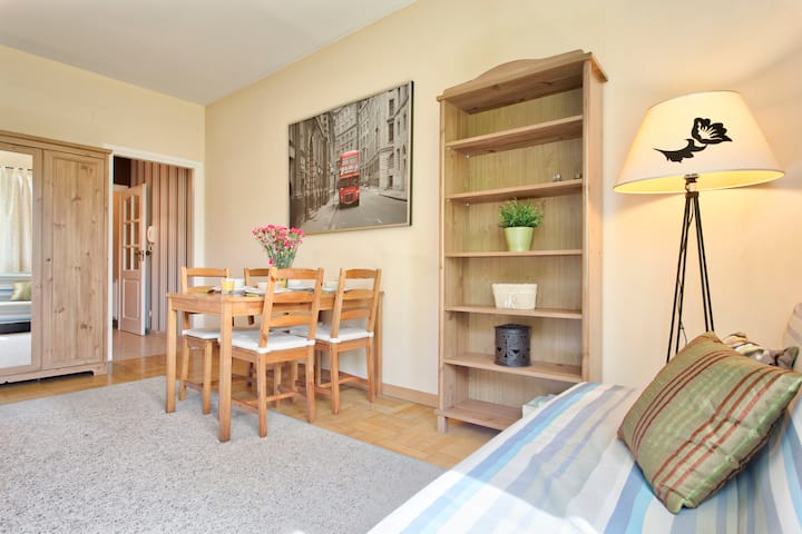 Quiet Old Town Studio By Tyzenhauz - Cracovia