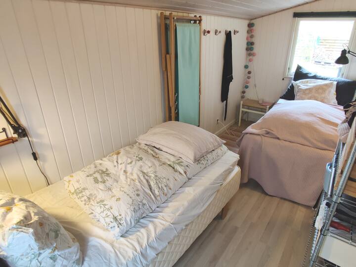 Anneks med to senge. 