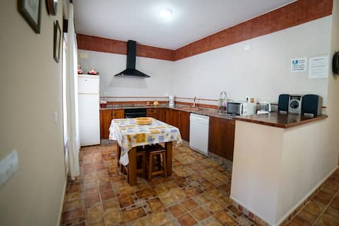Popular Airbnb listing: CASA FRAILE-CHALET WITH PRIVATE POOL. Independent in Conil De La Frontera