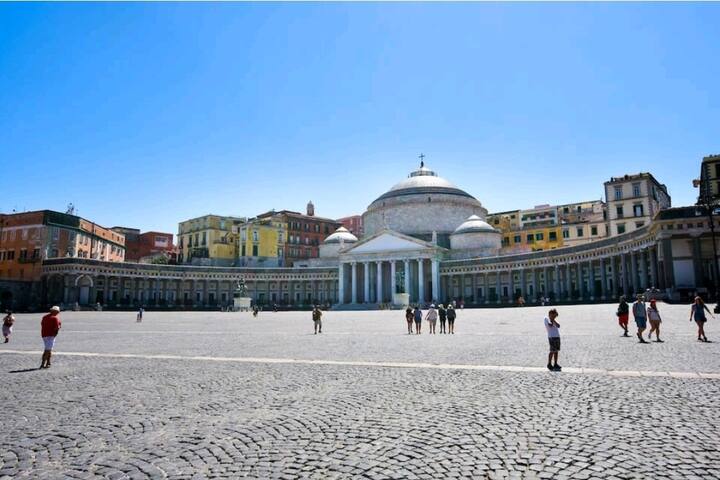 S&T Luxury House in Plebiscito square gallery image 4