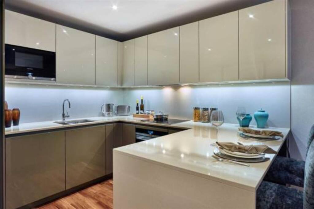 Fully equipped kitchen