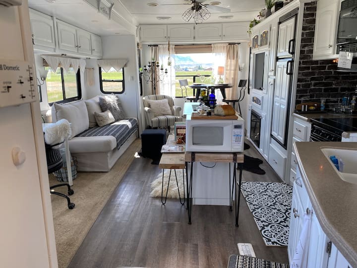 Cody Vacation Rentals & Homes Wyoming, United States Airbnb