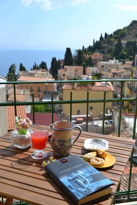 panorama dal balcone (esclusivo della stanza)