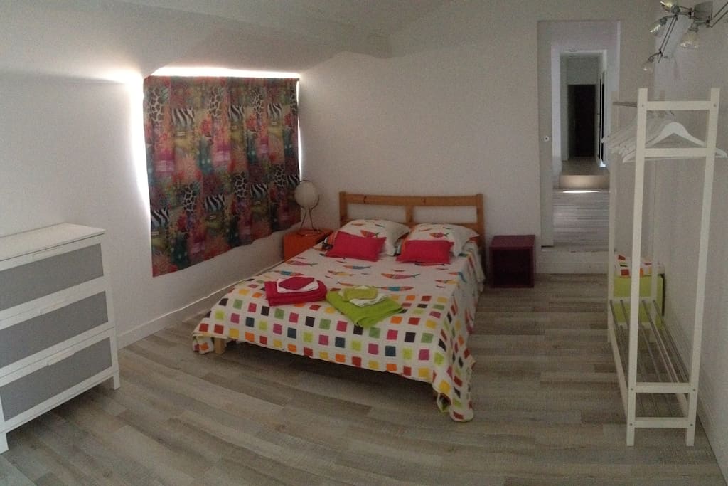 Chambre lit 140 X 190