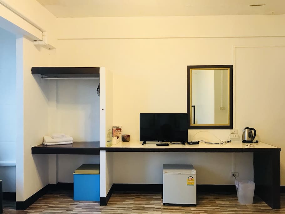 Full facility in your room :)
- Cable TV
- Free Wifi
- Hot water
- Mini refrigerator
- Mini wardrobe