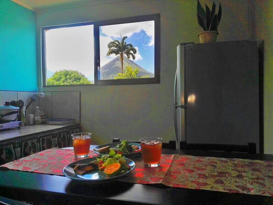 New kitchen windows with amazing volcano view... Have breakfast, lunch and dine as if you were in the volcano!!