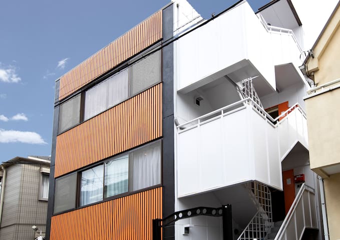 新宿301 / 駅から徒歩２分 / Shinjuku 2min to Shin-Okubo sta.