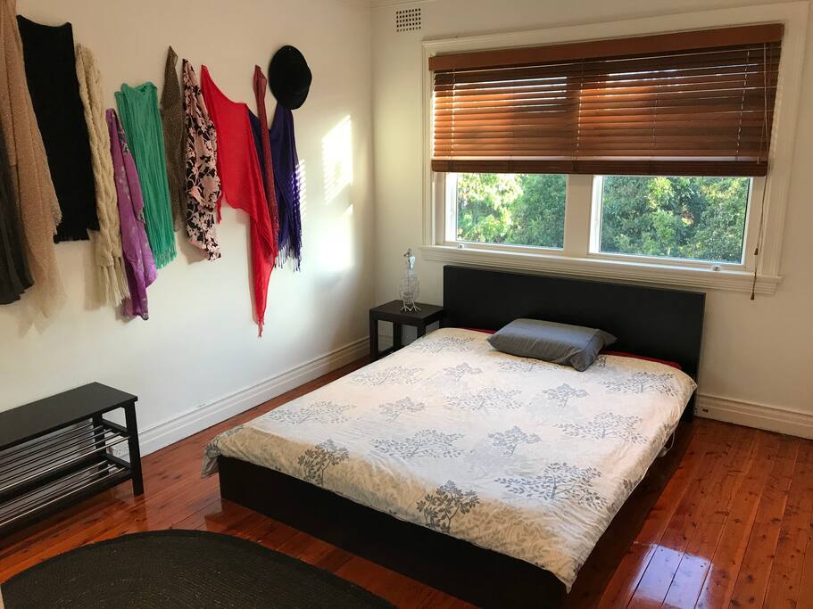 Rent Couple Room Manly Rent Couple Room Manly
