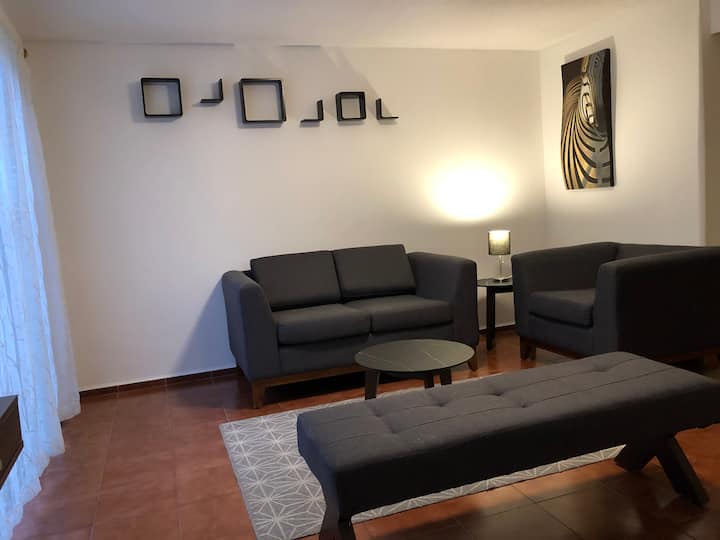 Hermosa Casa En La Mejor Zona De León Gto! - Leon