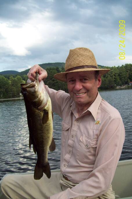 Frank (our guest) enjoying a nice catch...