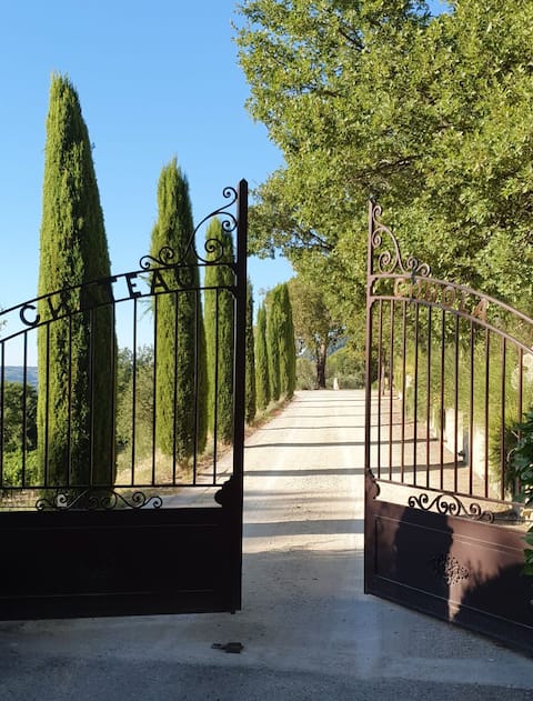 Château Cohola – Exceptional nature and pool