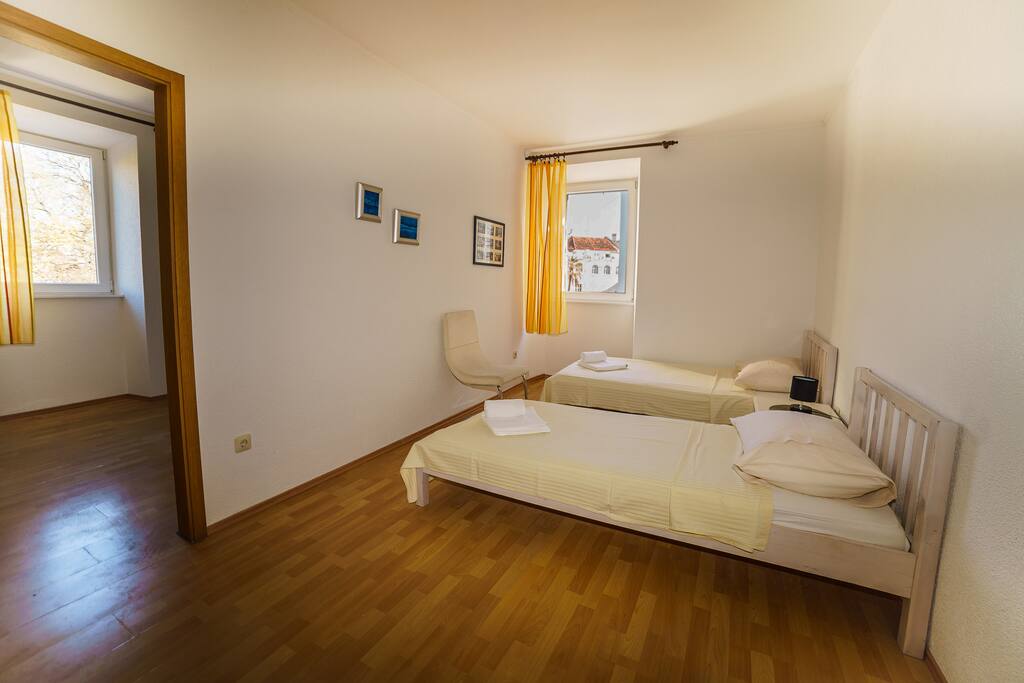Interconnected bedroom