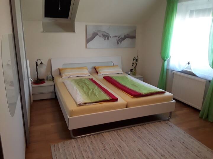 Dhomë gjumi 1