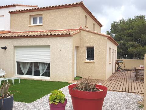 bright house 2 bedroom 2 bathrooms 15 min from the sea