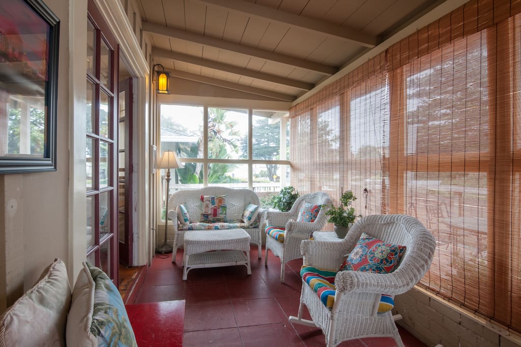Harbor Beach House Foyer