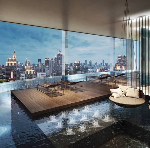 stunning 360 sky pool 2bdrm @chitlomcentral wld gallery image 3